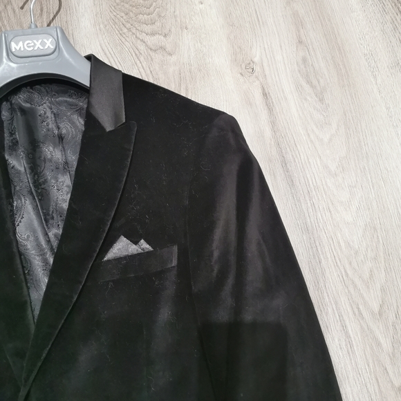 Mexx metropolitan black velvet tuxedo - Picture 2 of 11